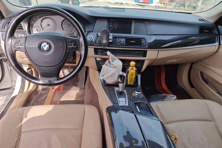 Used BMW 5 Series 2012 520Li Elegant Edition Center Console