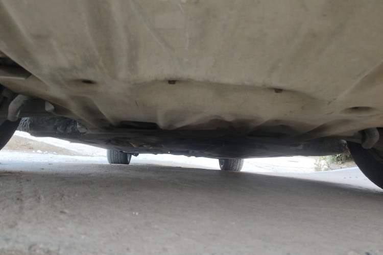Used BMW 5 Series 2012 530Li Leading Model Chassis Front