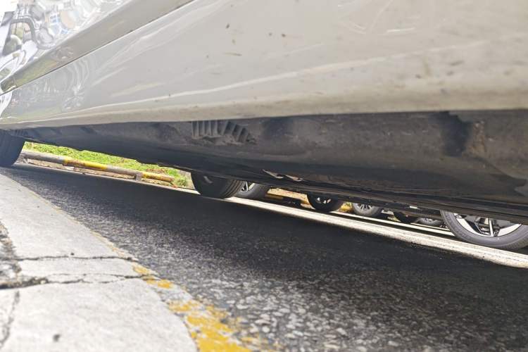 Used BMW 5 Series 2012 520Li Elegant Edition Chassis Front Right
