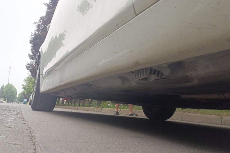 Used BMW 5 Series 2012 530Li Leading Model Chassis Front Right