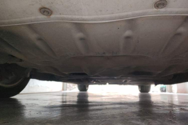 Used BMW 5 Series 2012 530Li Leading Model Chassis Front