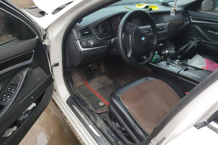 Used BMW 5 Series 2012 523Li Leading Model Driver Seat