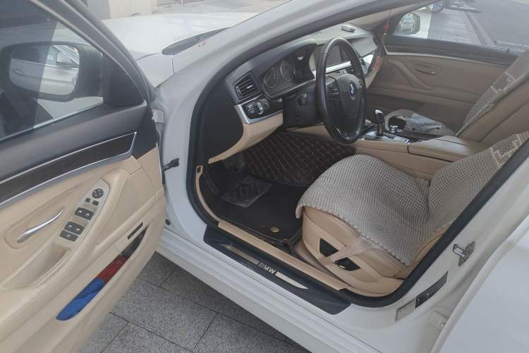 Used BMW 5 Series 2012 523Li Luxury Model Driver Seat