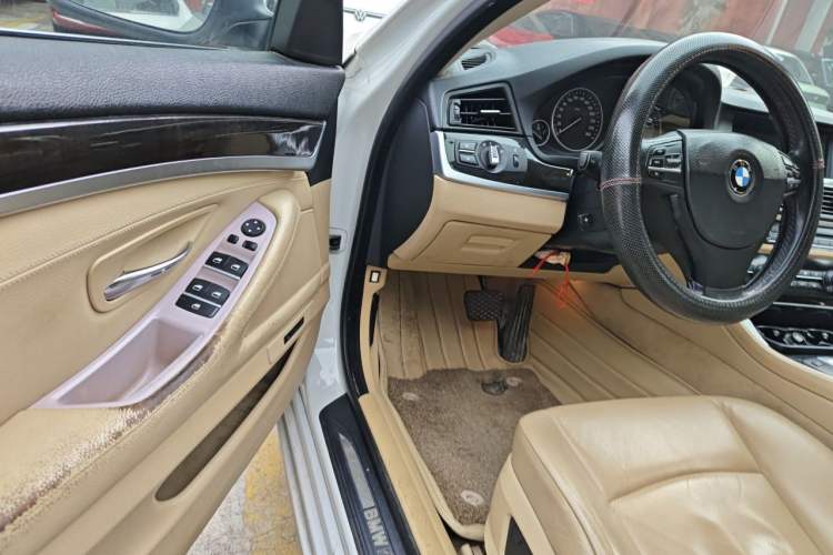 Used BMW 5 Series 2012 523Li Luxury Model Driver Seat