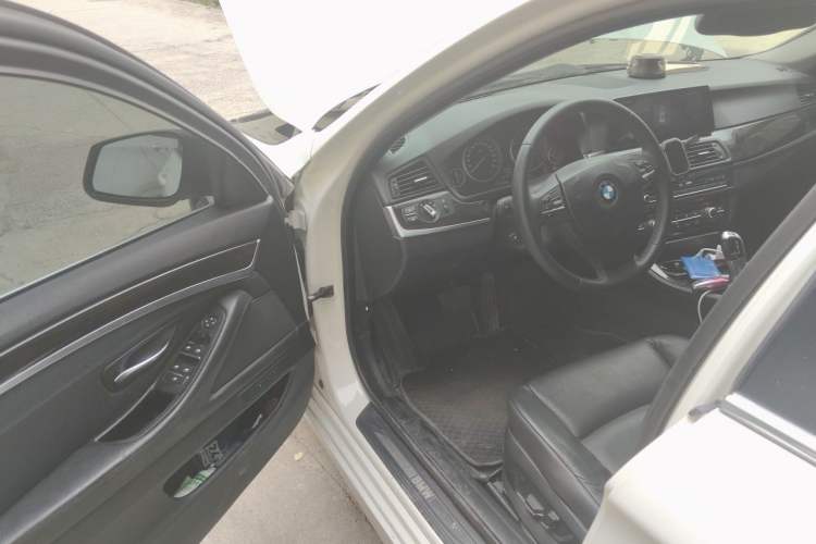 Used BMW 5 Series 2012 523Li Luxury Model Driver Seat