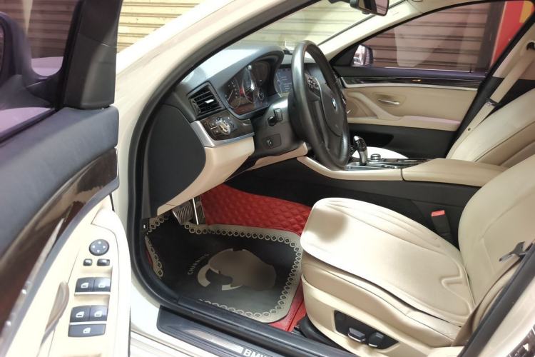 Used BMW 5 Series 2012 523Li Luxury Model Driver Seat