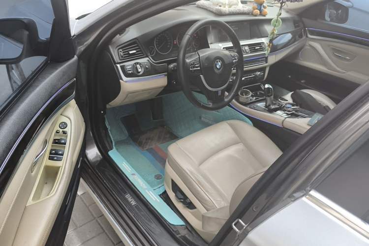 Used BMW 5 Series 2012 523Li Luxury Model Driver Seat
