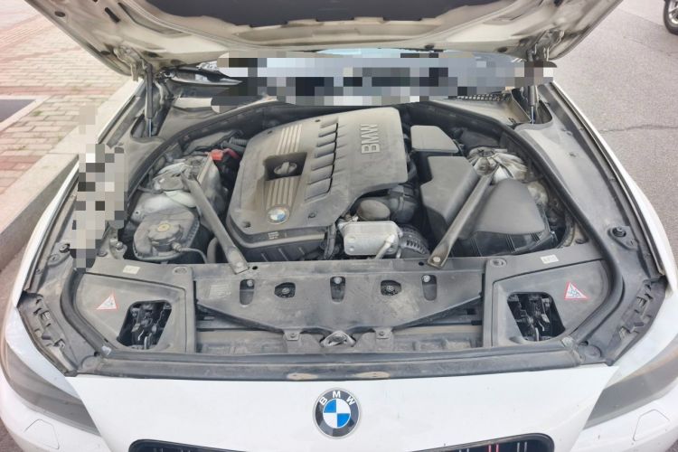 Used BMW 5 Series 2012 523Li Luxury Model Engine Bay