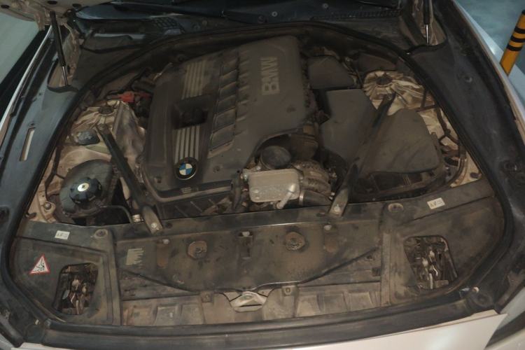 Used BMW 5 Series 2012 523Li Luxury Model Engine Bay