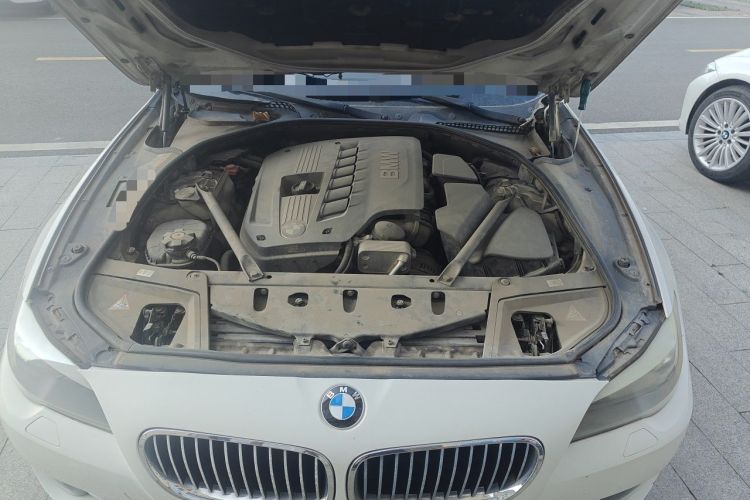 Used BMW 5 Series 2012 523Li Luxury Model Engine Bay