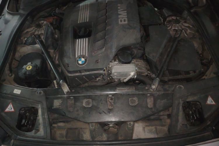 Used BMW 5 Series 2012 523Li Luxury Model Engine Bay