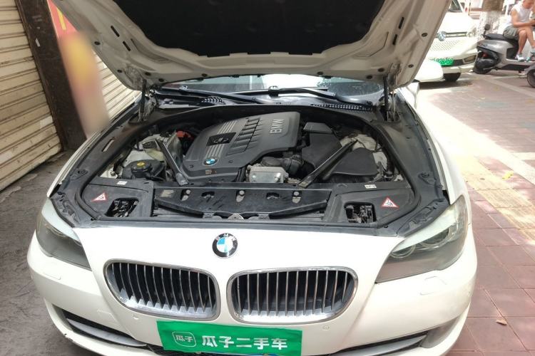 Used BMW 5 Series 2012 523Li Luxury Model Engine Bay