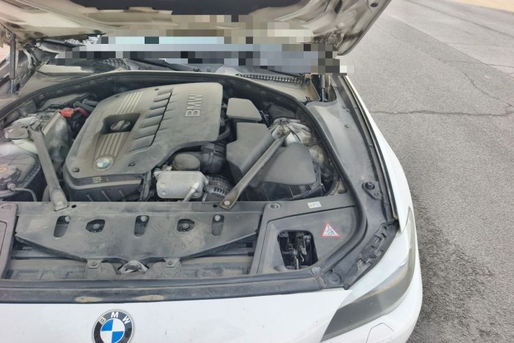 Used BMW 5 Series 2012 523Li Luxury Model Engine Bay Left
