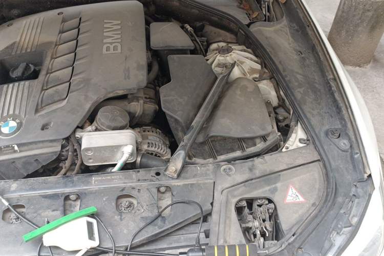 Used BMW 5 Series 2012 520Li Elegant Edition Engine Bay Left
