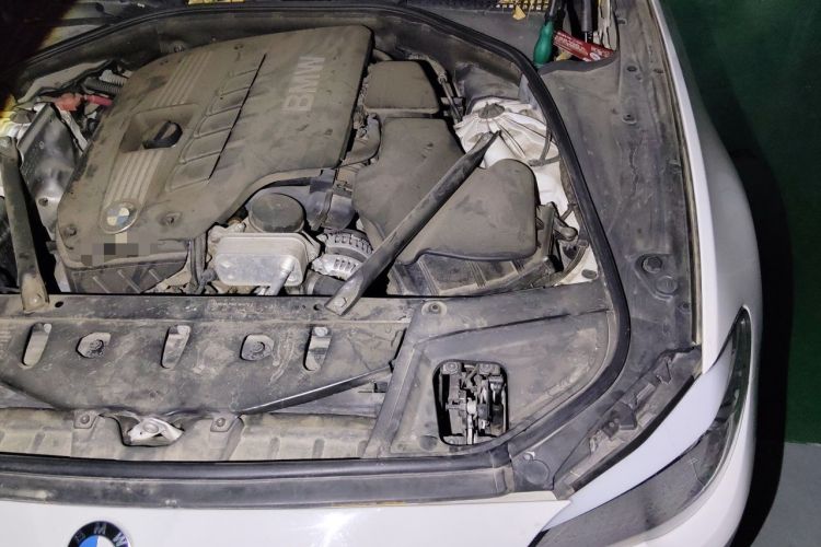 Used BMW 5 Series 2012 523Li Leading Model Engine Bay Left