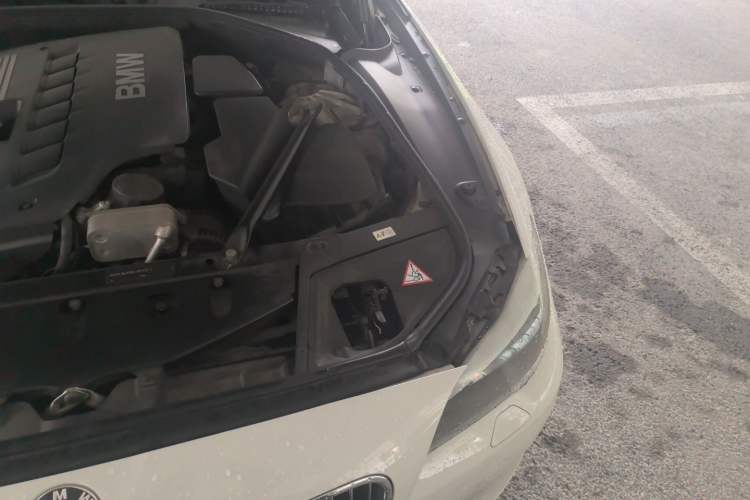 Used BMW 5 Series 2012 523Li Luxury Model Engine Bay Left
