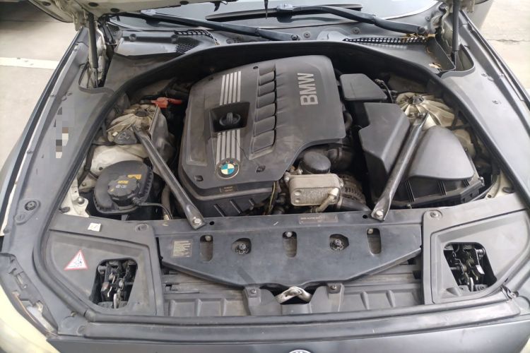 Used BMW 5 Series 2012 523Li Luxury Model Engine Bay