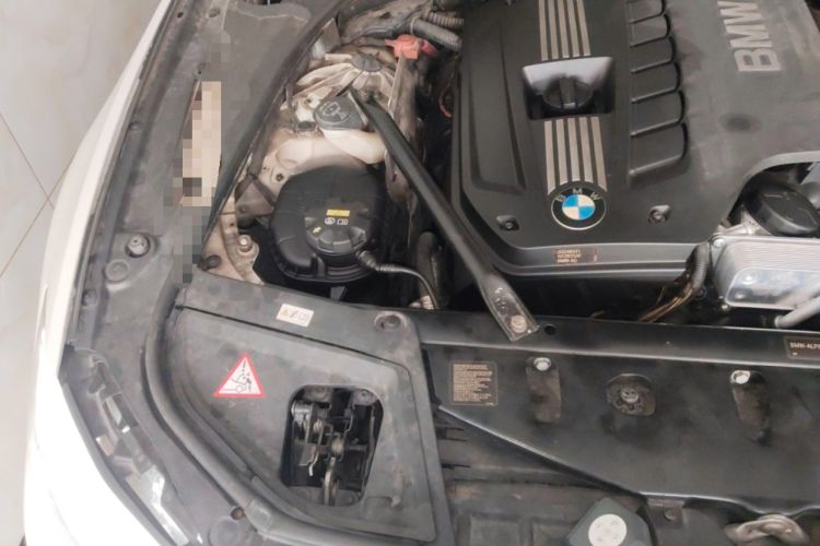 Used BMW 5 Series 2012 523Li Leading Model Engine Bay Right