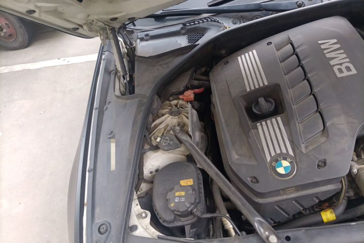 Used BMW 5 Series 2012 523Li Luxury Model Engine Bay Right