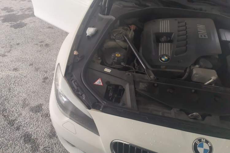 Used BMW 5 Series 2012 523Li Luxury Model Engine Bay Right