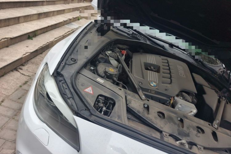 Used BMW 5 Series 2012 523Li Luxury Model Engine Bay Right