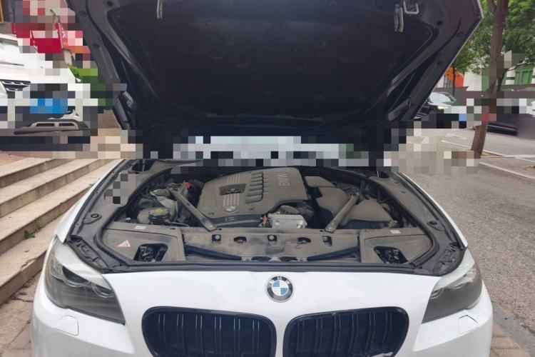 Used BMW 5 Series 2012 523Li Luxury Model Engine Bay