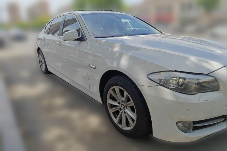 Used BMW 5 Series 2012 523Li Leading Model Front Right 45 Deg