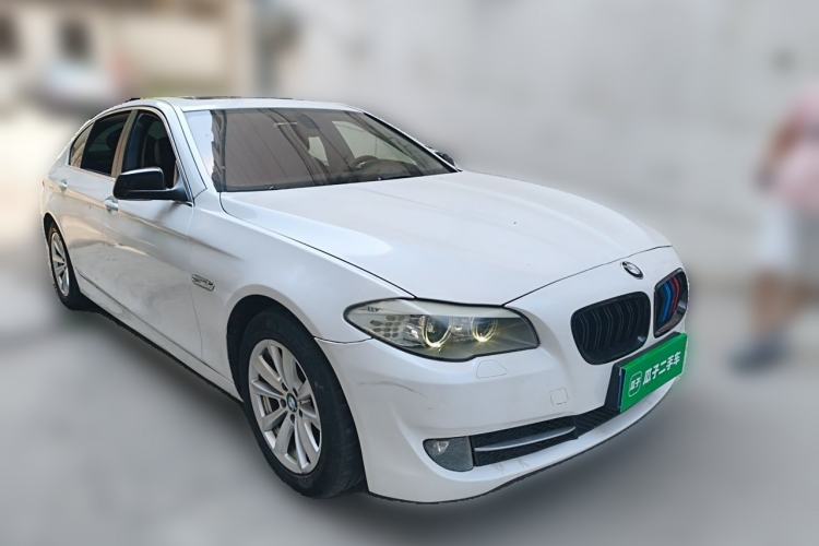 Used BMW 5 Series 2012 523Li Luxury Model Front Right 45 Deg