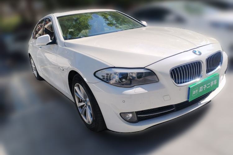 Used BMW 5 Series 2012 523Li Luxury Model Front Right 45 Deg