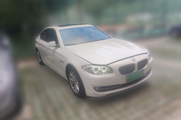 Used BMW 5 Series 2012 523Li Luxury Model Front Right 45 Deg