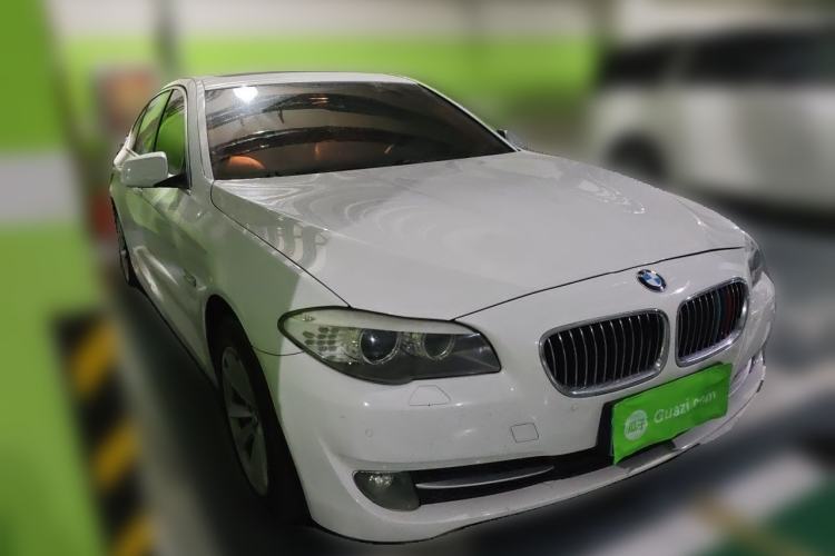 Used BMW 5 Series 2012 523Li Luxury Model Front Right 45 Deg