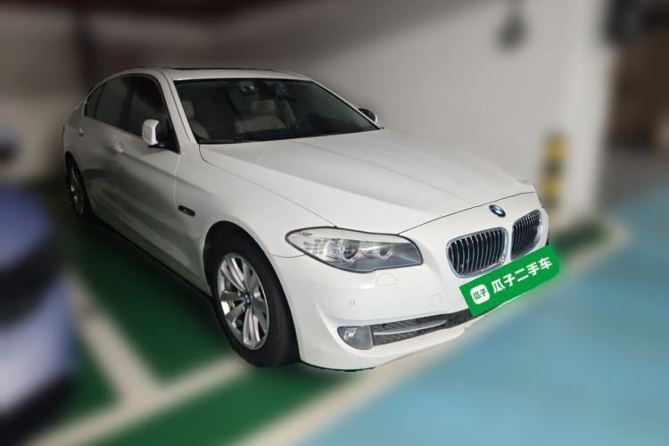 Used BMW 5 Series 2012 523Li Luxury Model Front Right 45 Deg