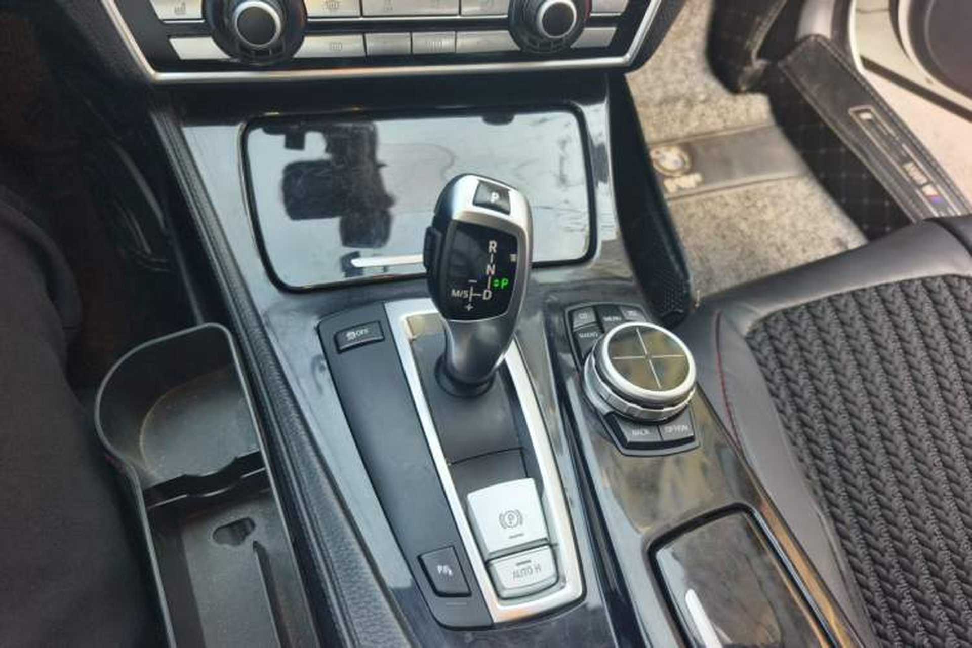 Used BMW 5 Series 2012 523Li Luxury Model Gear Lever