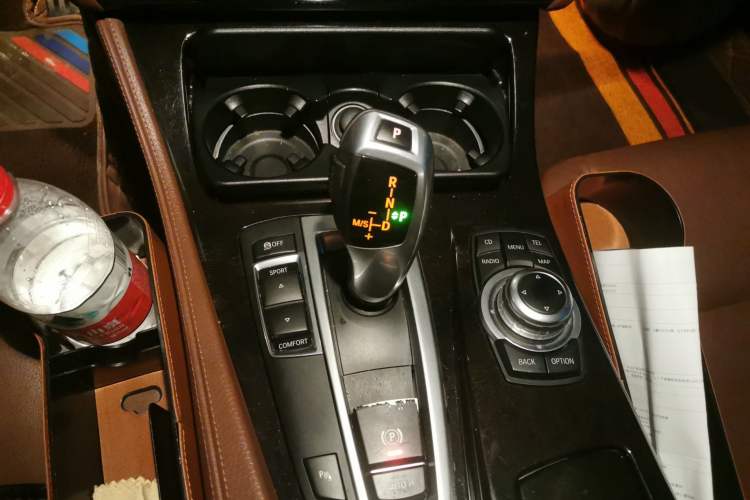 Used BMW 5 Series 2012 530i Sport Touring Gear Lever