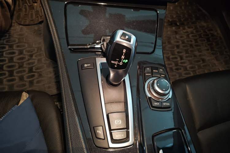Used BMW 5 Series 2012 520Li Elegant Edition Gear Lever