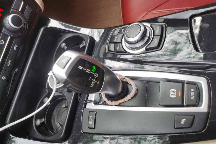Used BMW 5 Series 2012 520Li Elegant Edition Gear Lever