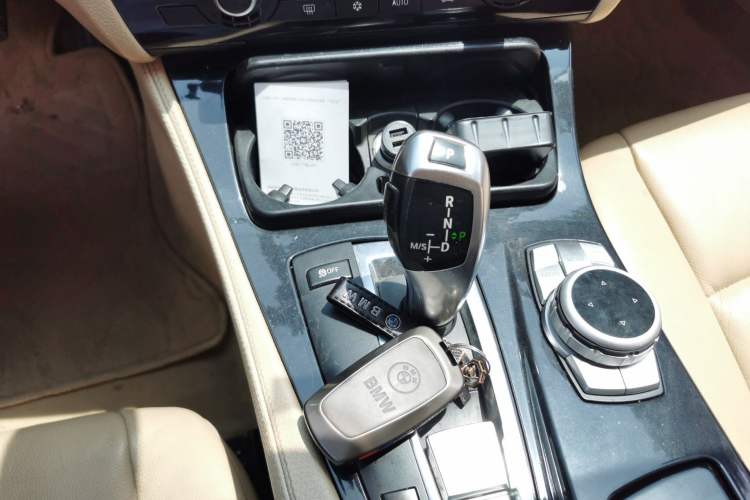Used BMW 5 Series 2012 520Li Elegant Edition Gear Lever