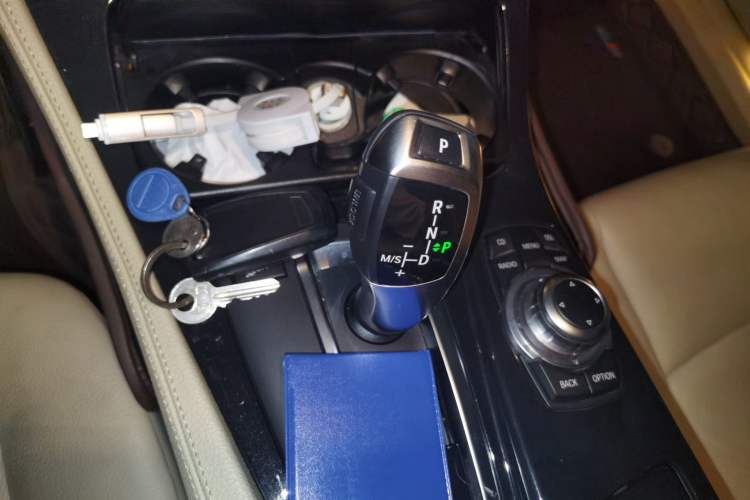 Used BMW 5 Series 2012 520Li Elegant Edition Gear Lever