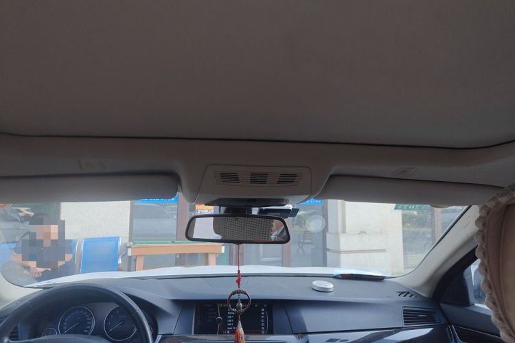 Used BMW 5 Series 2012 523Li Luxury Model Headliner