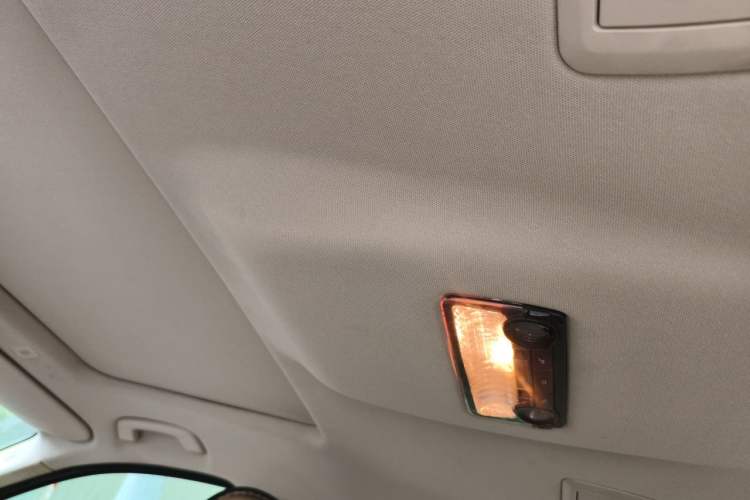 Used BMW 5 Series 2012 520Li Elegant Edition Headliner