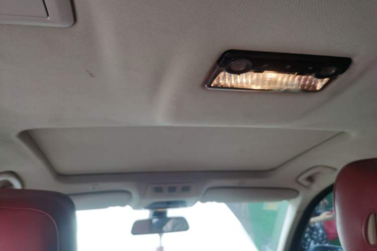 Used BMW 5 Series 2012 520Li Elegant Edition Headliner