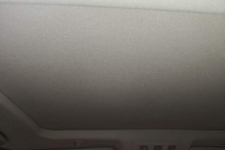 Used BMW 5 Series 2012 523Li Leading Model Headliner