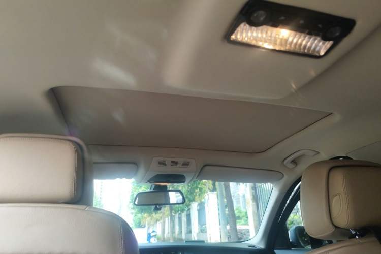 Used BMW 5 Series 2012 523Li Leading Model Headliner