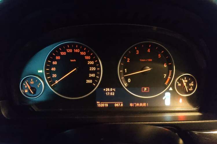 Used BMW 5 Series 2012 523Li Luxury Model Instrument Cluster