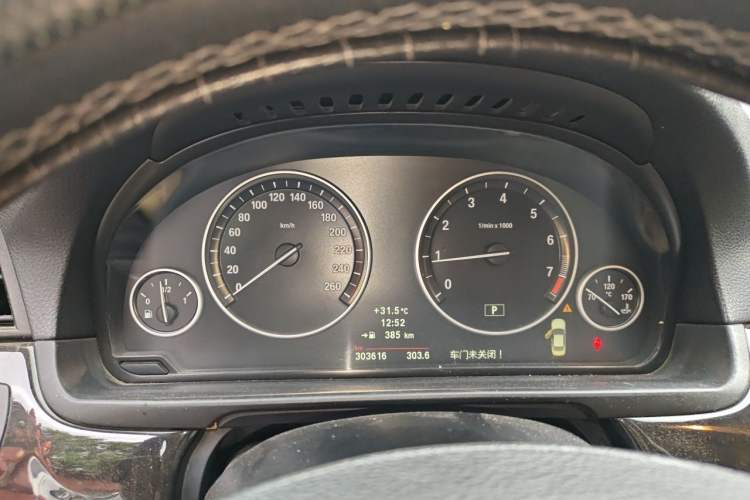 Used BMW 5 Series 2012 523Li Luxury Model Instrument Cluster