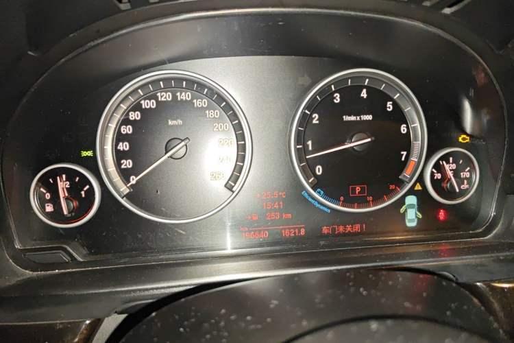 Used BMW 5 Series 2012 523Li Leading Model Instrument Cluster
