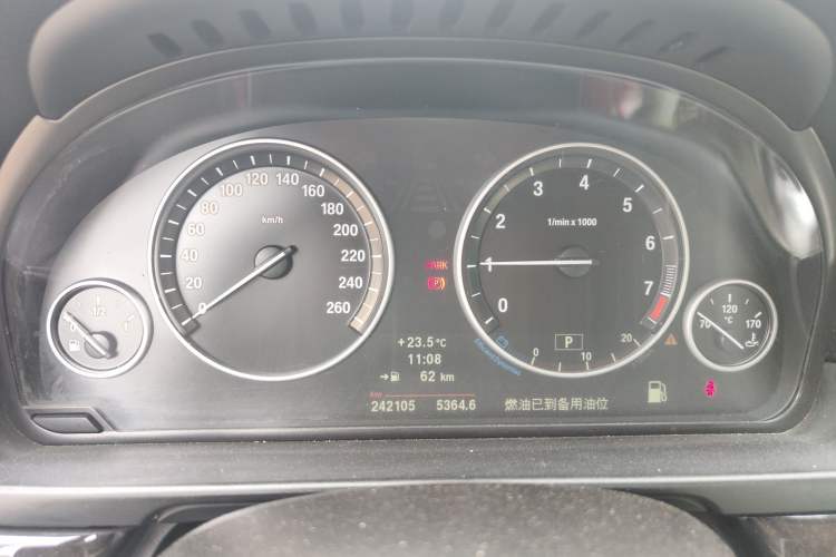 Used BMW 5 Series 2012 530i Sport Touring Instrument Cluster