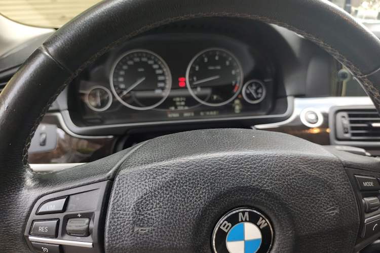 Used BMW 5 Series 2012 523Li Luxury Model Instrument Cluster