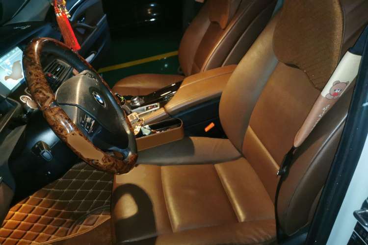 Used BMW 5 Series 2012 530i Sport Touring Left Front Seat