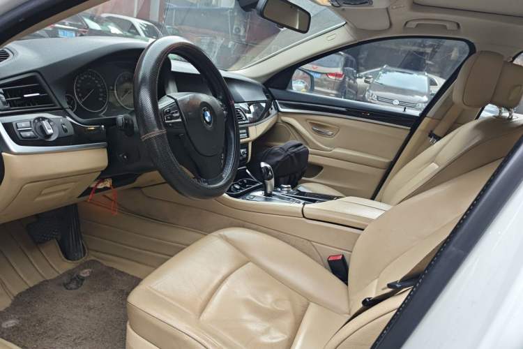 Used BMW 5 Series 2012 523Li Luxury Model Left Front Seat